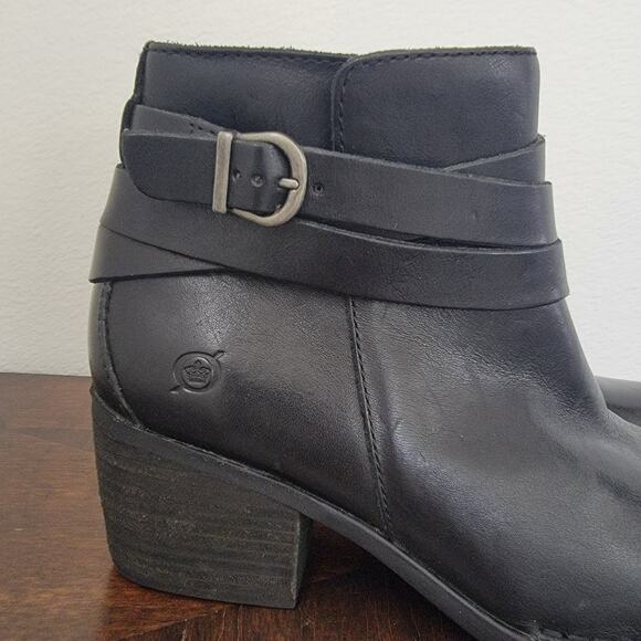 Born BOC‎ Black Booties Ankle Sz 8 Payton BR0026403 Block Heel Buckle Leather - Picture 4 of 16